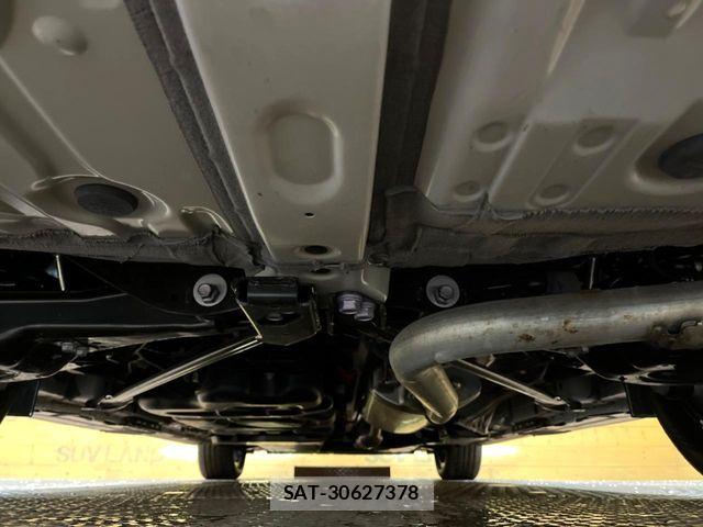 Toyota VELLFIRE 2024-03 7226519-18