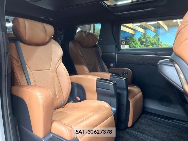 Toyota VELLFIRE 2024-03 7226519-8