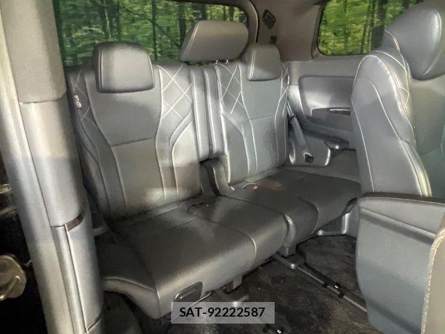 Toyota VELLFIRE 2023-10 7226515-9