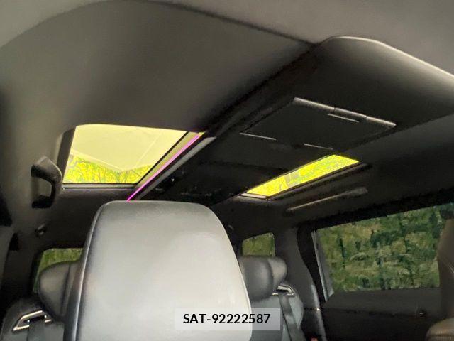 Toyota VELLFIRE 2023-10 7226515-2