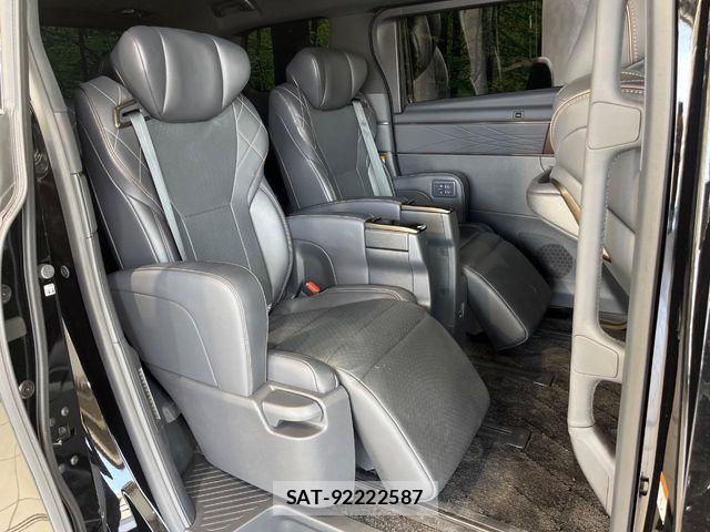 Toyota VELLFIRE 2023-10 7226515-8