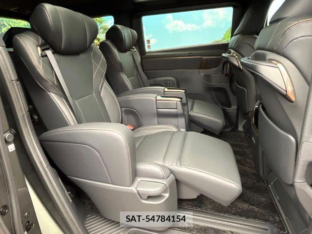 Toyota VELLFIRE 2026-01 7226535-7