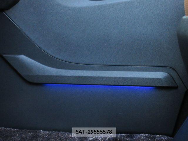 Toyota VELLFIRE 2026-02 7226538-17