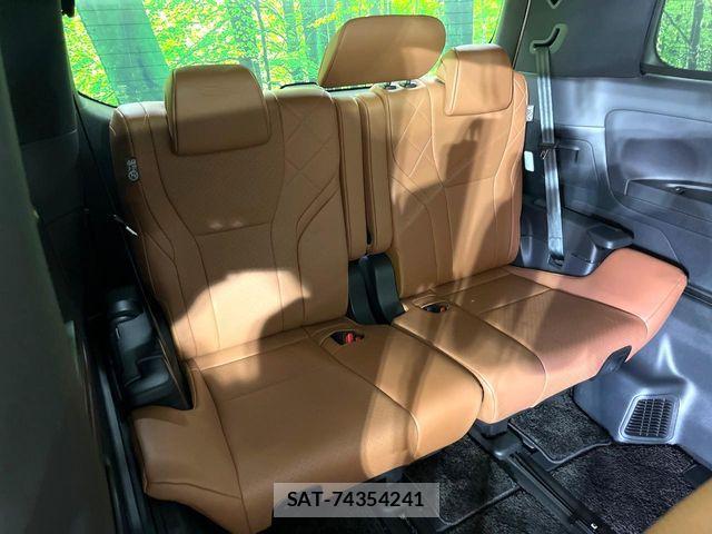 Toyota VELLFIRE 2024-04 7226522-9