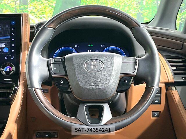 Toyota VELLFIRE 2024-04 7226522-11