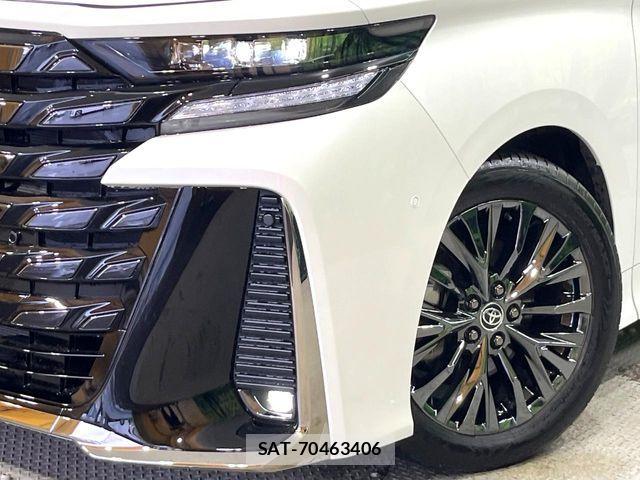 Toyota VELLFIRE 2024-10 7226526-13