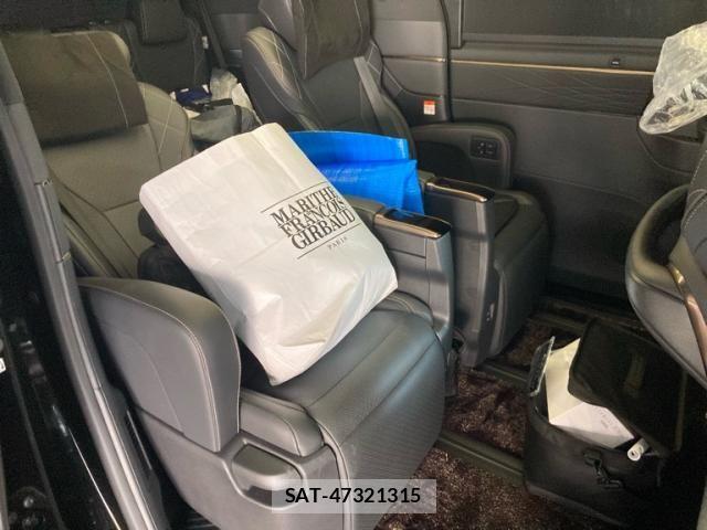 Toyota VELLFIRE 2024-06 7252693-11