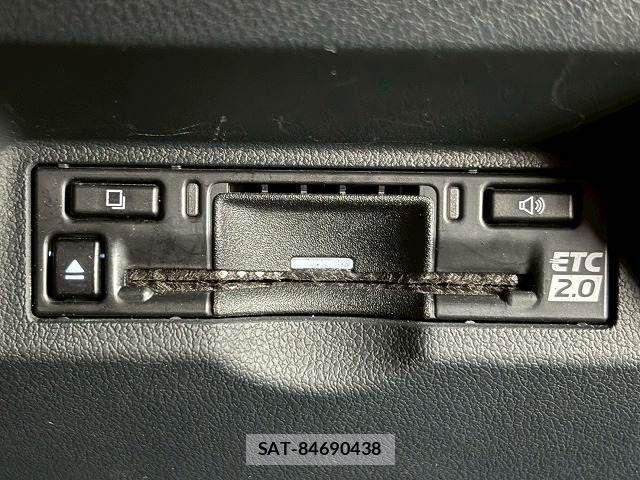 Toyota VELLFIRE 2023-11 7252695-10