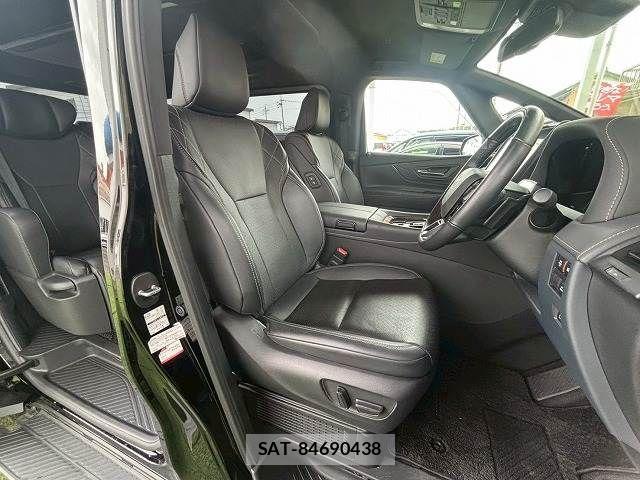 Toyota VELLFIRE 2023-11 7252695-12