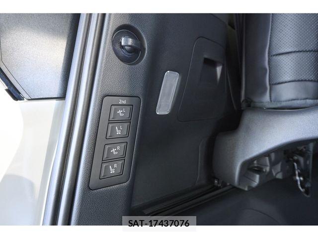 Toyota VELLFIRE 2023-09 7252688-26