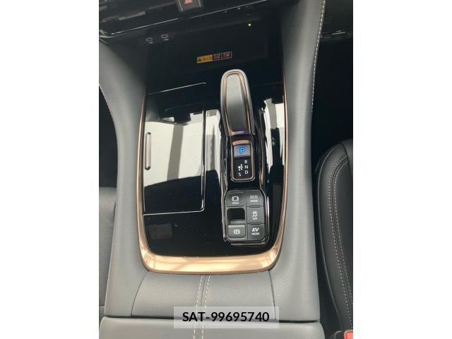 Toyota VELLFIRE 2025-02 7330885-25