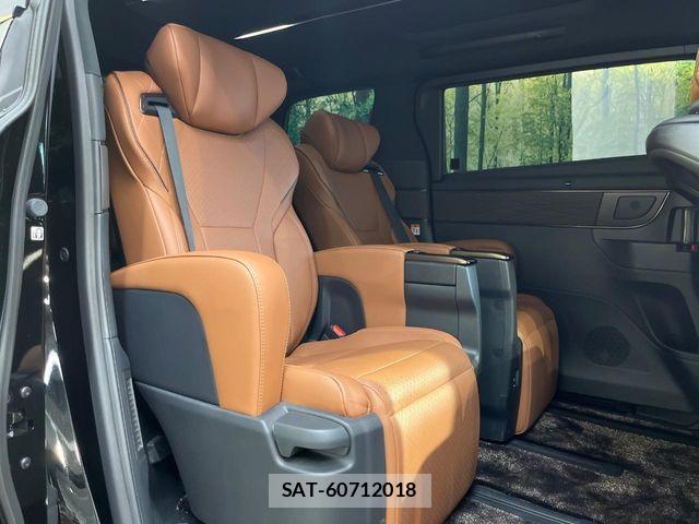 Toyota VELLFIRE 2023-10 7330877-8