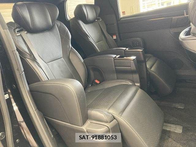 Toyota VELLFIRE 2024-06 7360290-11