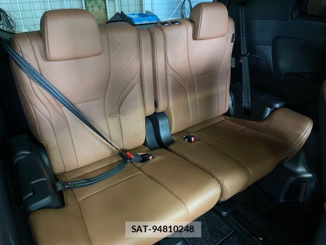 Toyota VELLFIRE 2024-05 7394636-9