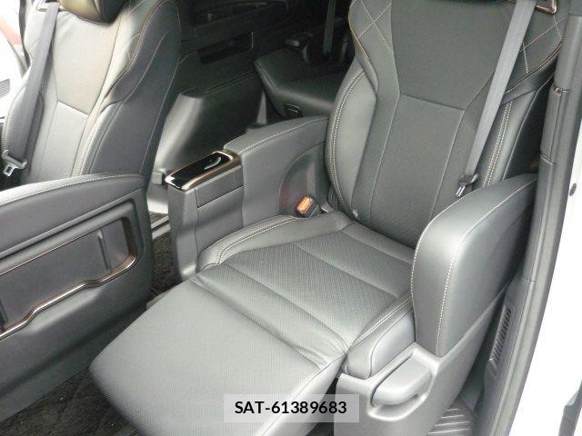 Toyota VELLFIRE 2025-07 7458576-28