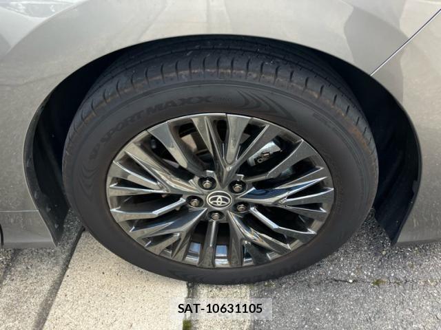 Toyota VELLFIRE 2025-03 7510357-9