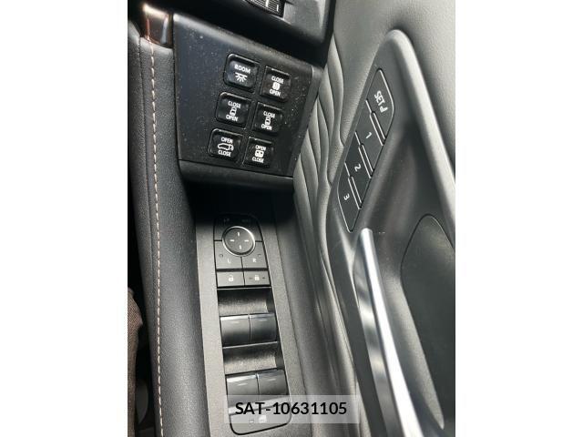Toyota VELLFIRE 2025-03 7510357-18