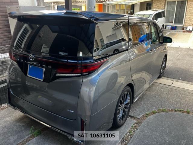 Toyota VELLFIRE 2025-03 7510357-2