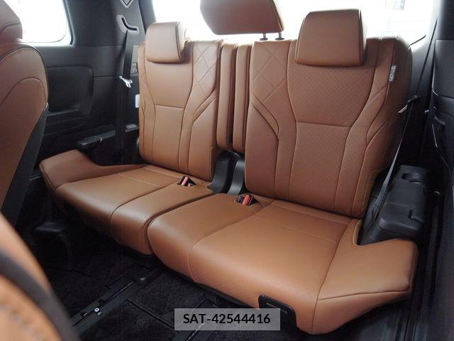 Toyota VELLFIRE 2026-05 7503399-4
