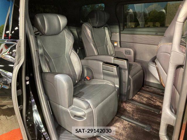 Toyota VELLFIRE 2024-03 7503403-8