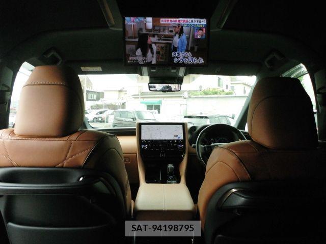 Toyota VELLFIRE 2024-08 7510356-10