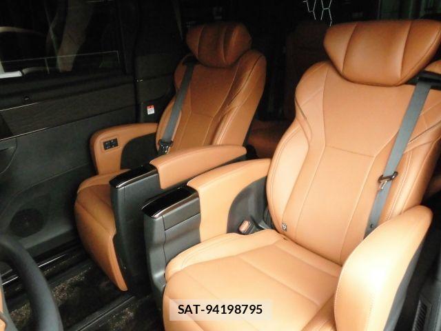 Toyota VELLFIRE 2024-08 7510356-17