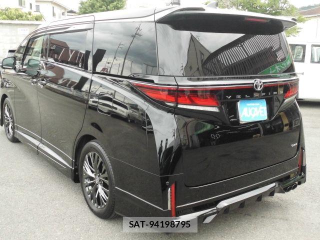 Toyota VELLFIRE 2024-08 7510356-2