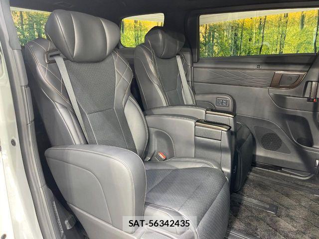 Toyota VELLFIRE 2024-02 7620999-8