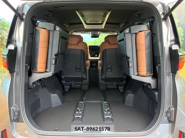 Toyota VELLFIRE 2026-06 7620994-11