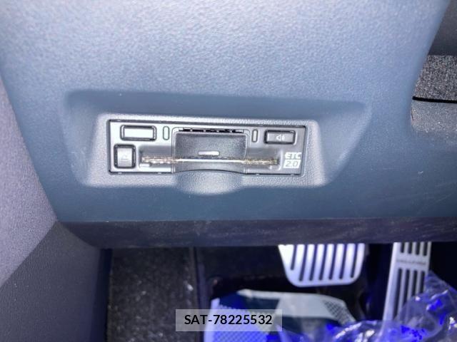 Toyota VELLFIRE 2023-07 7621011-25