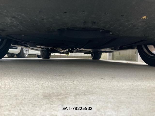 Toyota VELLFIRE 2023-07 7621011-3