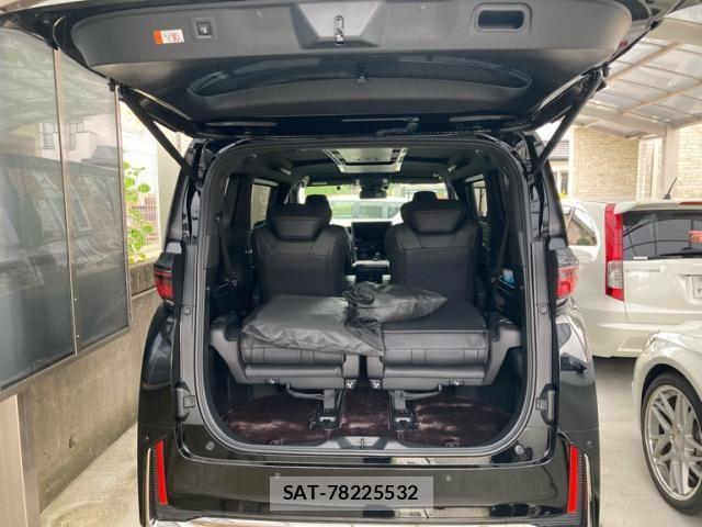 Toyota VELLFIRE 2023-07 7621011-8