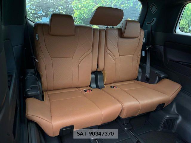 Toyota VELLFIRE 2026-05 7620992-8