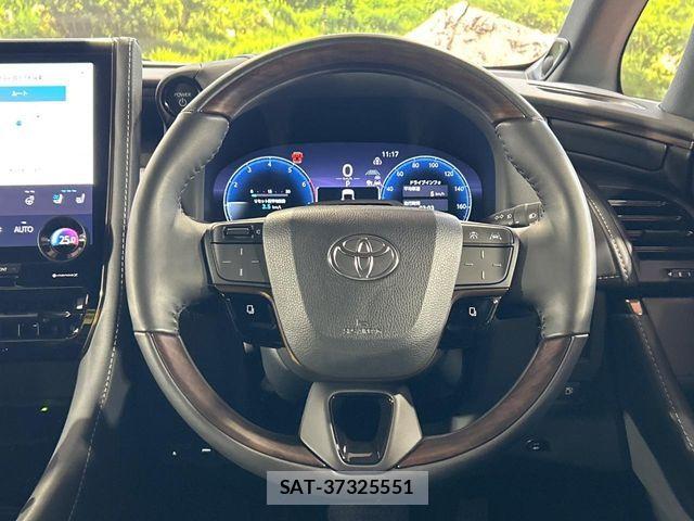 Toyota VELLFIRE 2025-07 7620997-11