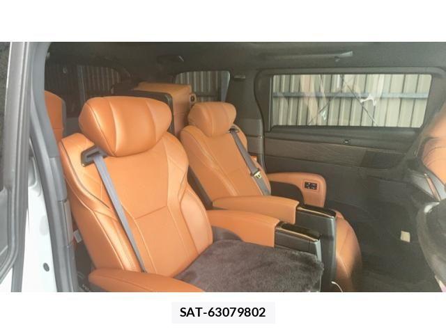 Toyota VELLFIRE 2024-12 7903574-17