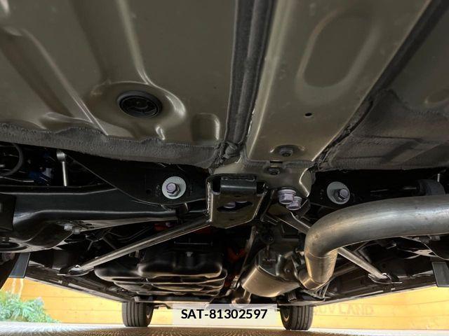 Toyota VELLFIRE 2023-11 7903571-18