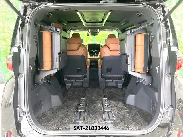 Toyota VELLFIRE 2023-12 7903569-10