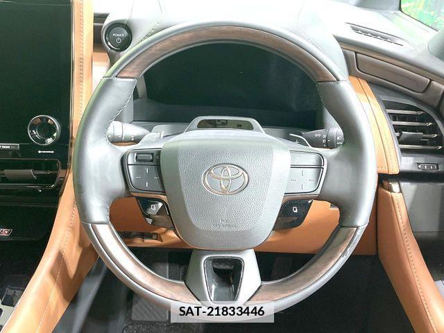 Toyota VELLFIRE 2023-12 7903569-11