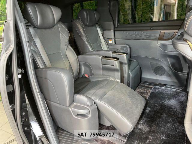 Toyota VELLFIRE 2024-05 7964226-9