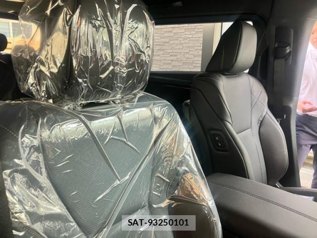 Toyota VELLFIRE 2026-07 7964214-17