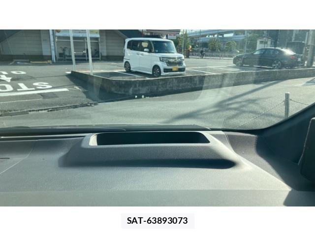 Toyota VELLFIRE 2024-02 7964227-28