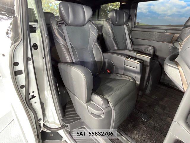 Toyota VELLFIRE 2025-02 7981413-10