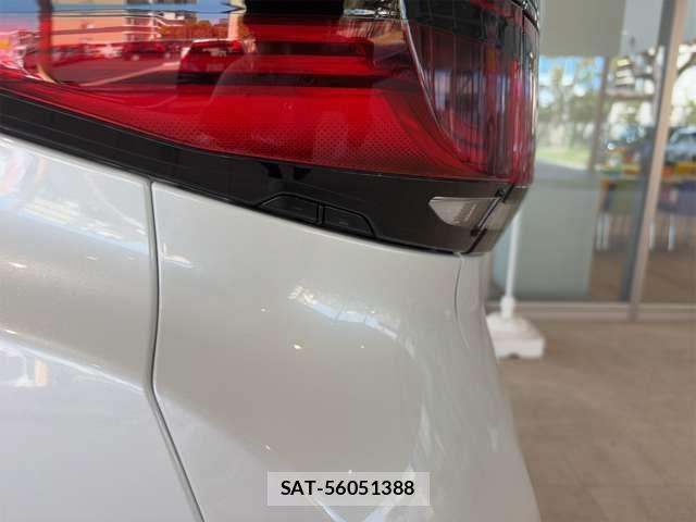 Toyota VELLFIRE 2025-11 8038934-16