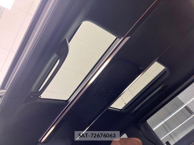 Toyota VELLFIRE 2023-10 8038936-2