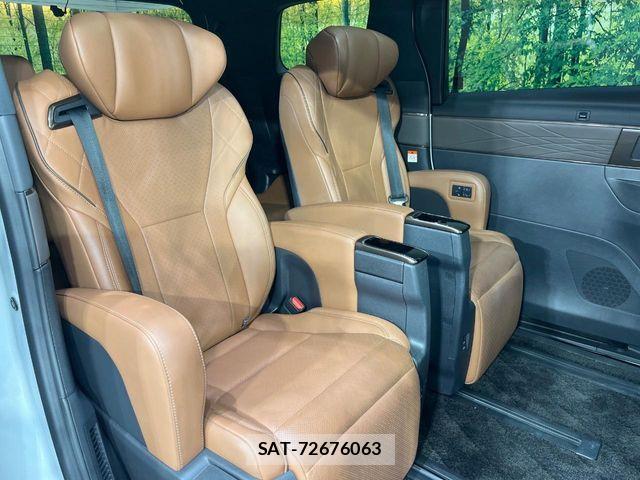 Toyota VELLFIRE 2023-10 8038936-8