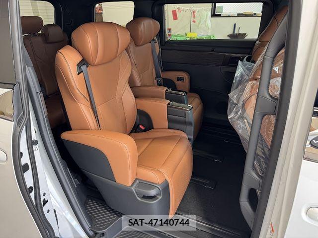 Toyota VELLFIRE 2026-06 8038933-10