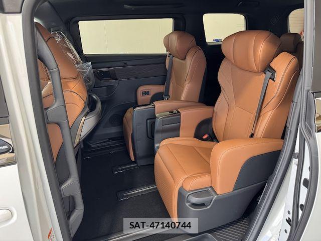 Toyota VELLFIRE 2026-06 8038933-11