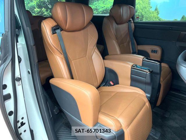 Toyota VELLFIRE 2023-09 8076016-10