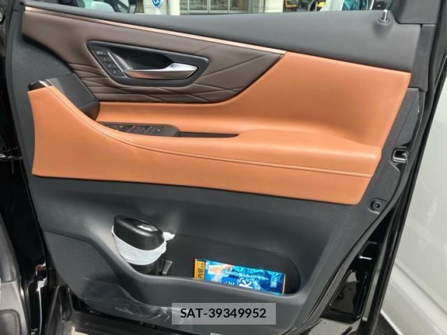 Toyota VELLFIRE 2025-10 8076014-9