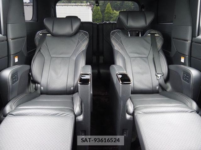 Toyota VELLFIRE 2024-03 8102429-15
